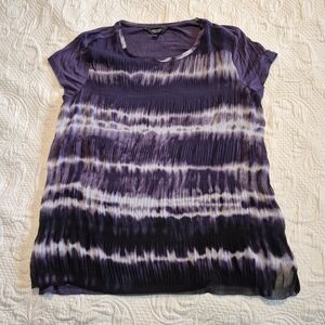 Vera Wang women's Medium purple & white sheer with lining shirt sleeve shirt